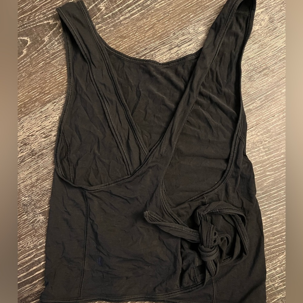 Lululemon wrap workout top